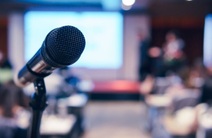 札幌で「教育×生成AI」大型セミナー開催　学校現場の未来を考える議論活発化